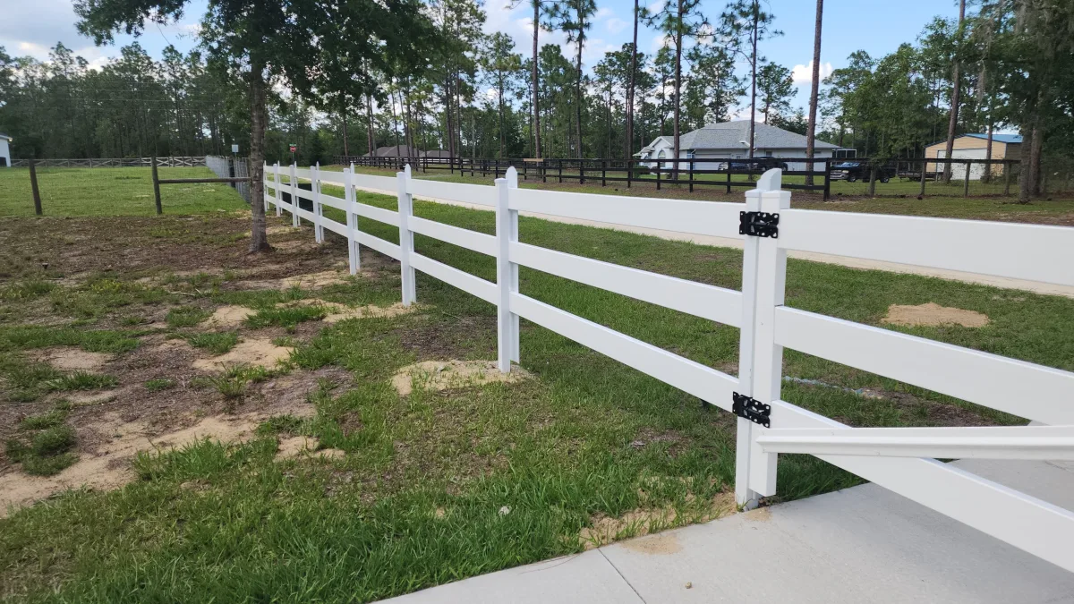 Horse fence, white long run by Crystalline Home Improvement in Central Florida